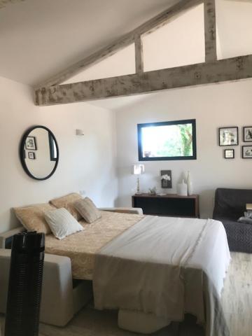 Petit mas provencal 3 pers 1 piece 30 m2 tout confort lisiere foret jardin Jacuzzi Piscine Saint-Paul-en-Forêt Extérieur photo